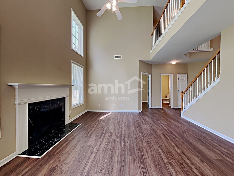 Building Photo - 1793 Brandemere Dr SW