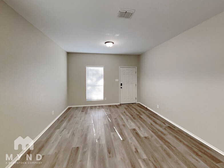 Building Photo - 10407 Lupine Canyon