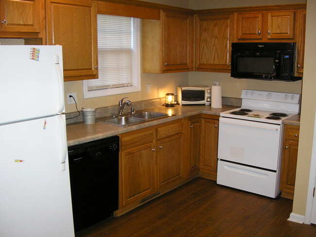 Building Photo - 109 Hillridge Ct