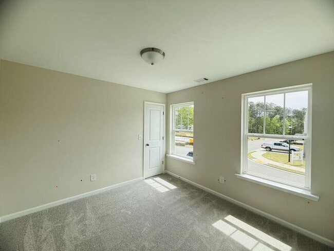 Building Photo - 4220 Easter Lily Ave