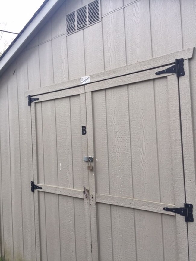 Building Photo - STATUS: PENDING APPLICATION-| R118H |