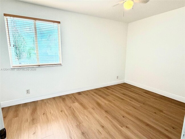 Building Photo - 2560 Cordoba Bend