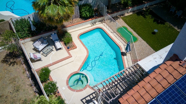 Building Photo - 7402 W Kerry Way