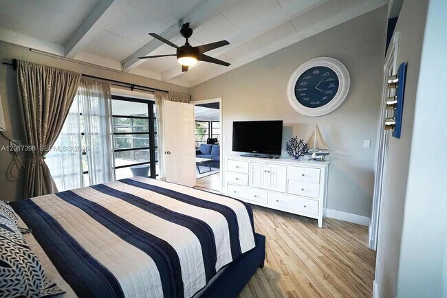 Building Photo - 2518 Gulfstream Ln