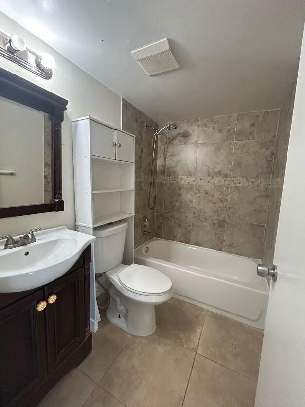 Building Photo - 2211 White Pine Cir