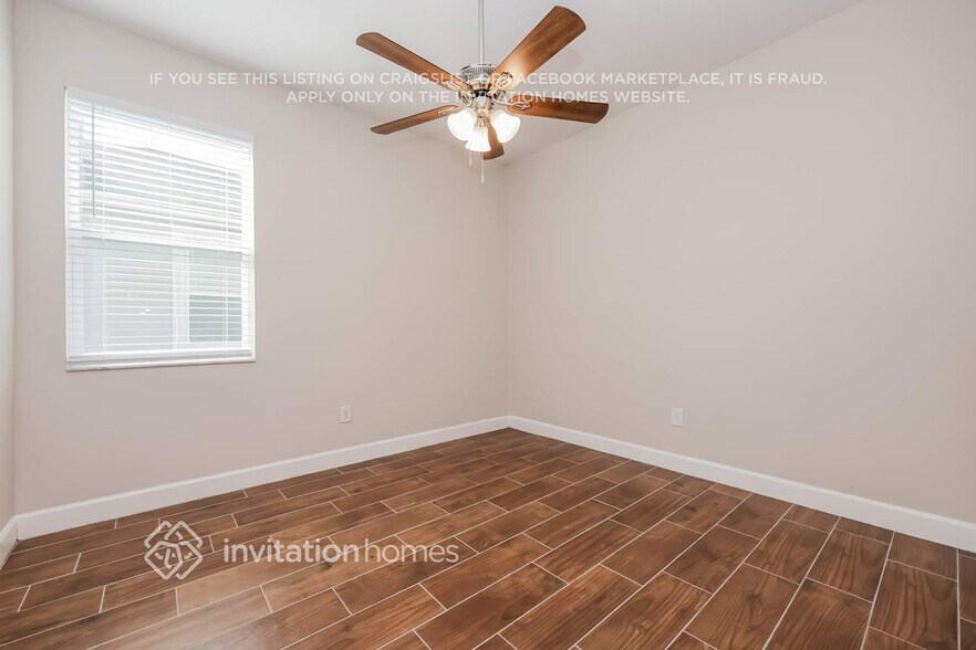 Building Photo - 6524 Salt Creek Ave