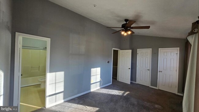 Building Photo - 6565 Ronald Rd