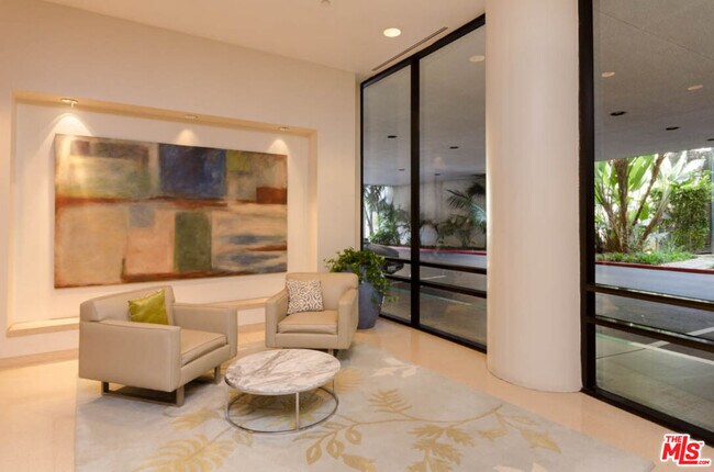 Building Photo - 4314 Marina City Dr