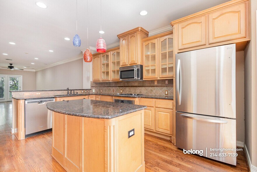 Building Photo - 3610 Gillespie St