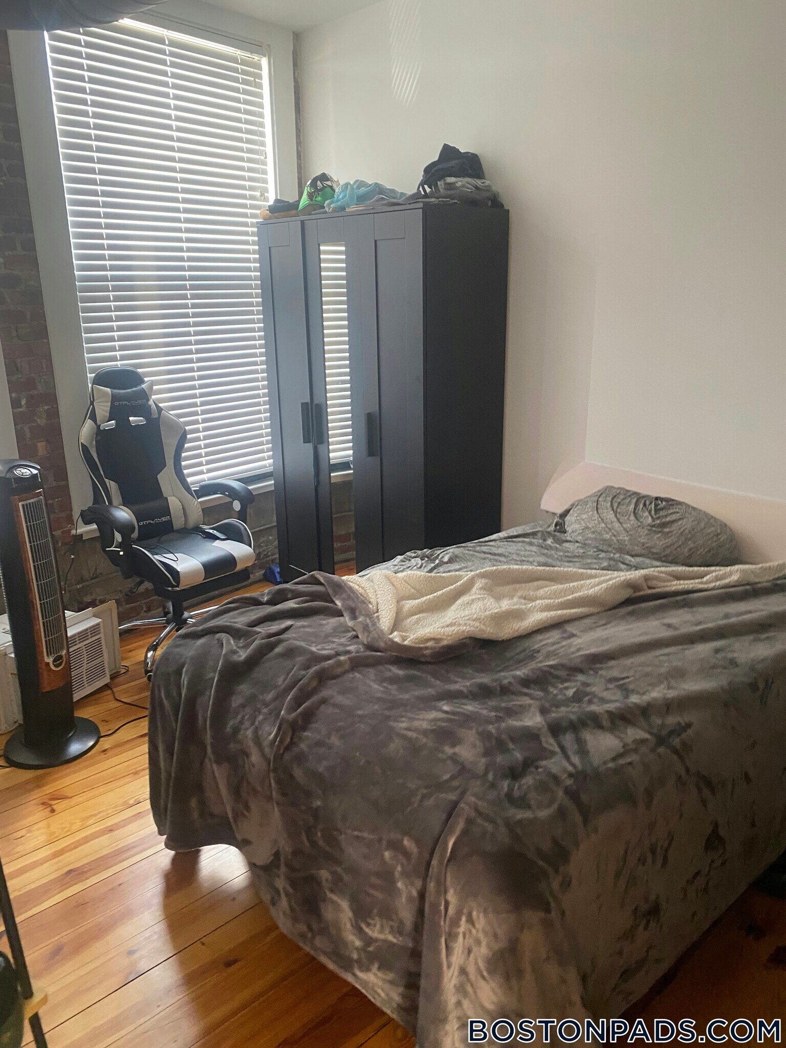 Building Photo - 600 Columbia Rd