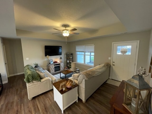 Building Photo - 5461 Geyser Blvd