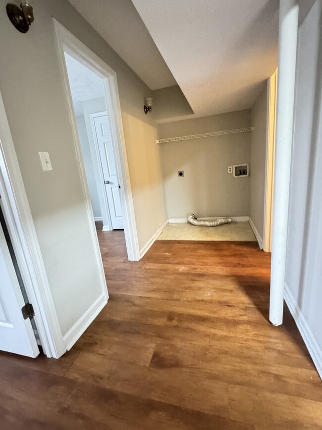 Building Photo - 111 Hiawatha Trail