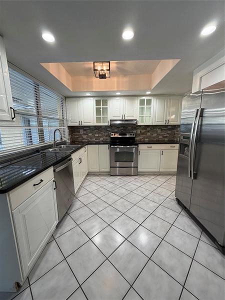 Building Photo - 2290 NW 32nd Terrace