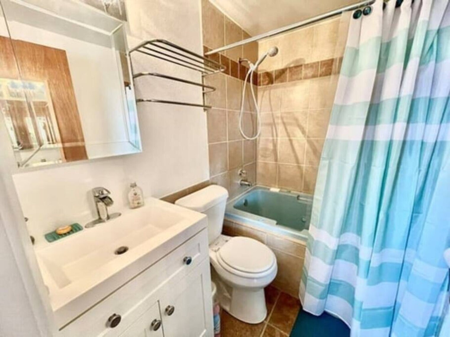 Building Photo - 225 Co Rd 804