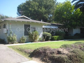 Building Photo - 7100 Haskell Ave