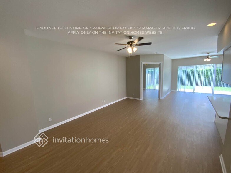 Building Photo - 4776 Temple Dr