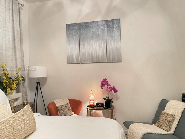 Building Photo - 27563 SW 139th Pl