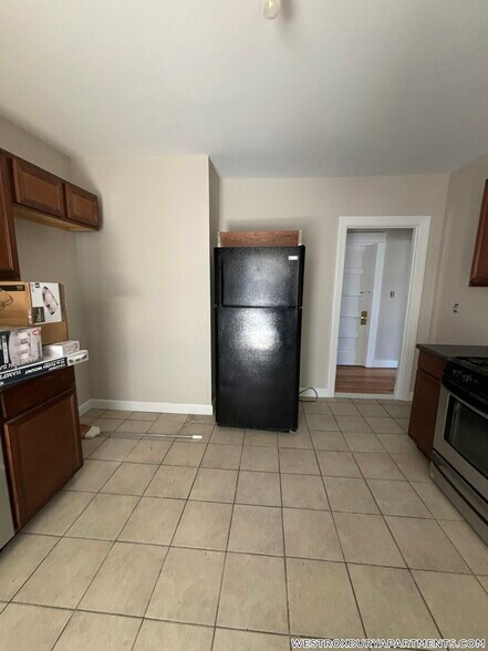 Building Photo - 35 Carrolton Rd