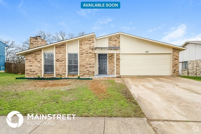 Building Photo - 4210 Coronet Ln