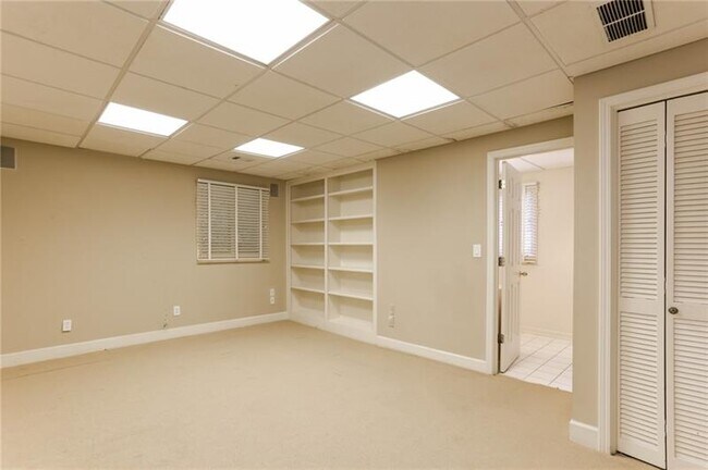 Building Photo - 55 Cameron Glen Dr NW