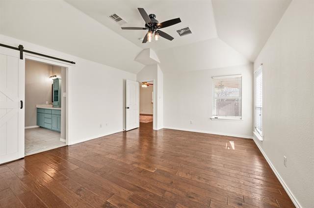 Building Photo - 8625 Shadow Trace Dr