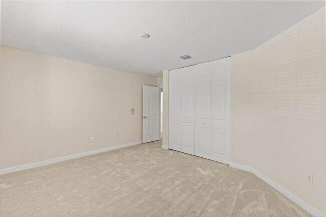 Building Photo - 6597 Marbletree Ln