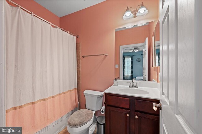 Building Photo - 5066 Winesap Way