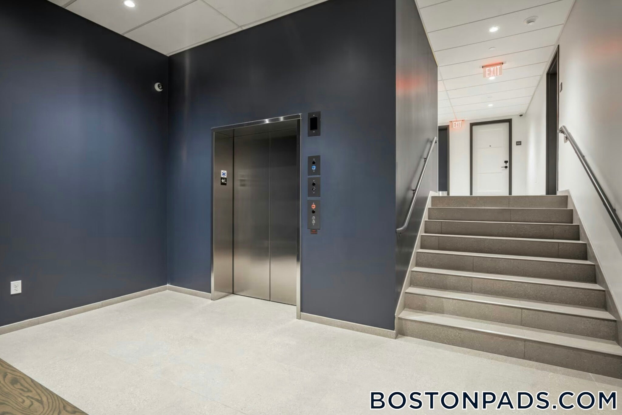 Building Photo - 100 Hemenway St