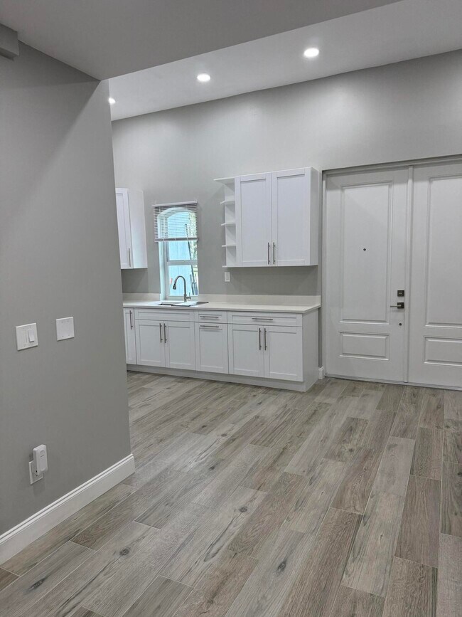 Building Photo - 13465 Free Spirit Way