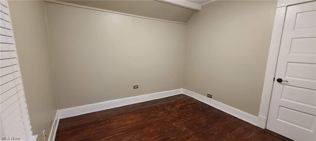 Building Photo - 4208 John Ct