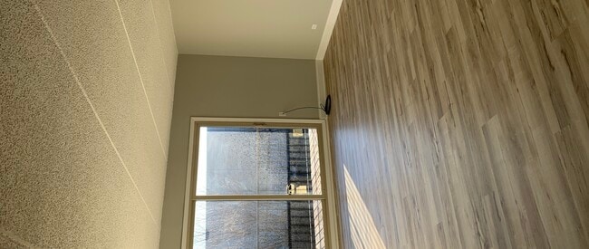 Building Photo - 8141 W 84th Pl