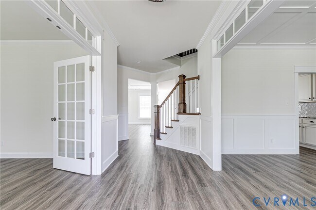 Building Photo - 1701 Anchor Landing Dr