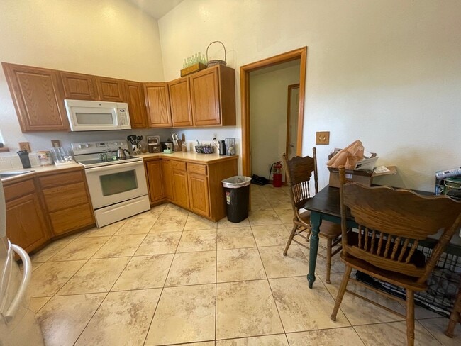 Building Photo - Beautiful 4 Bedroom Home in West Greeley – Available in May!