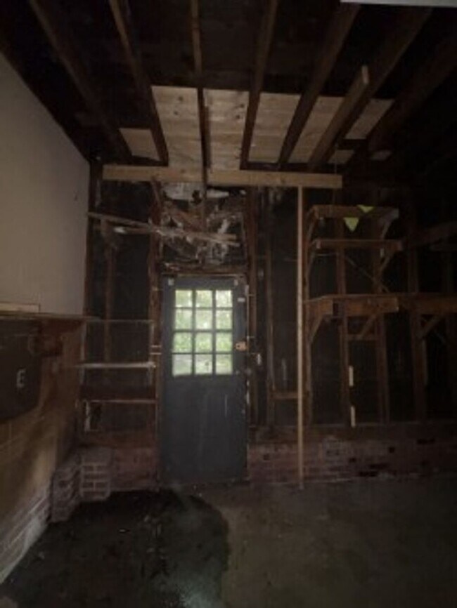 Building Photo - 7709 Castleton Pl