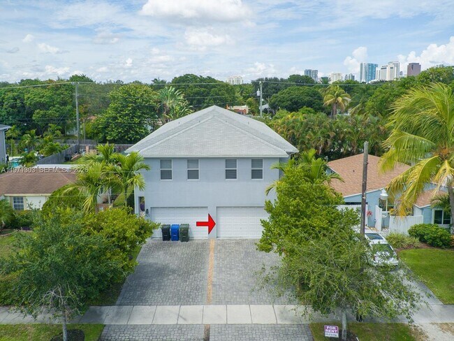 Building Photo - 619 SW 17th St