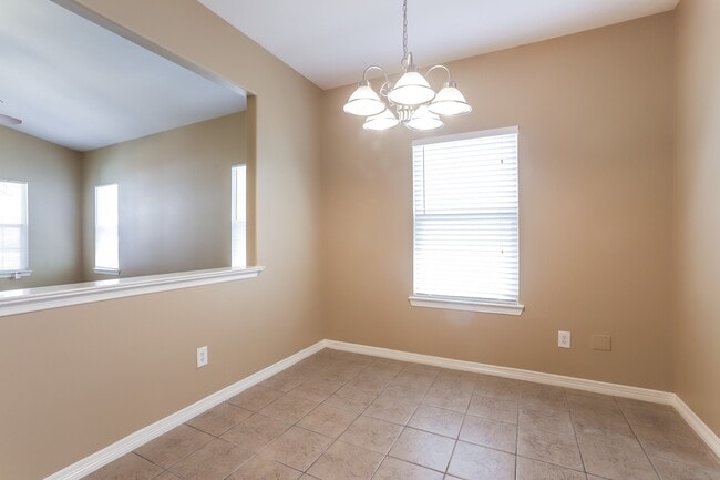 Building Photo - 21331 Berry Ridge Ln