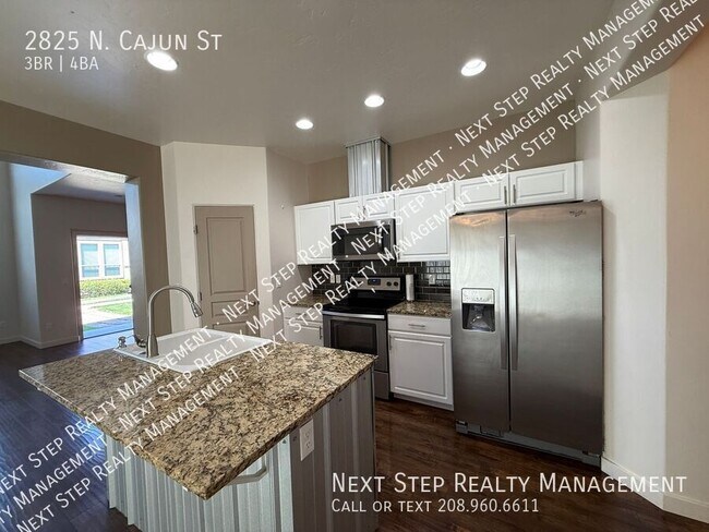Building Photo - 2825 N Cajun Ln