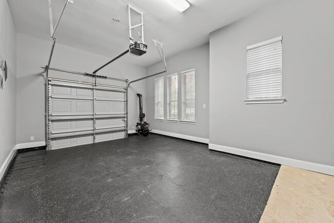 Building Photo - 110 Pickerel Point Ct