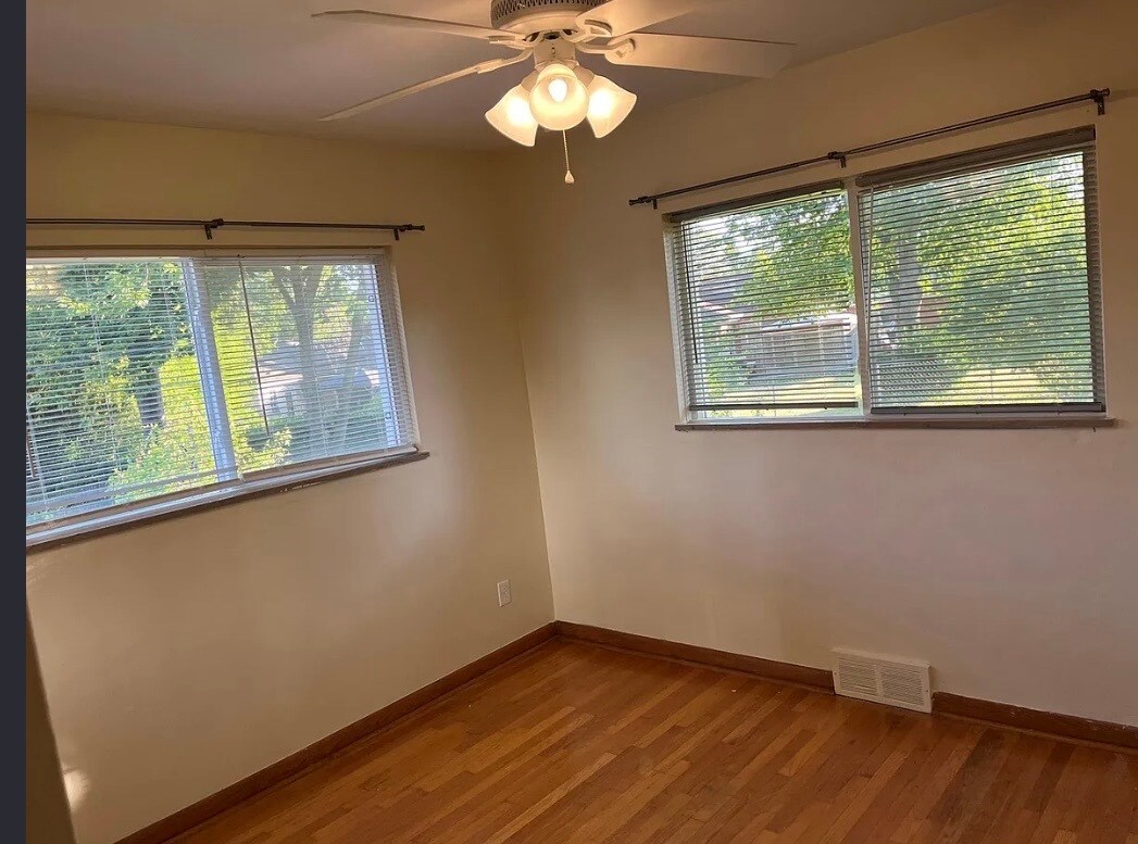 Building Photo - 2326 Fairy Bell Dr