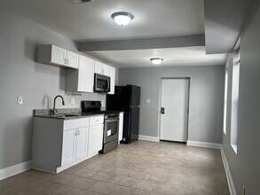 Building Photo - 1118 Homewood Ave