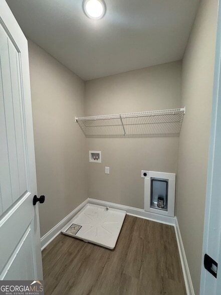 Building Photo - 305 Georgia St