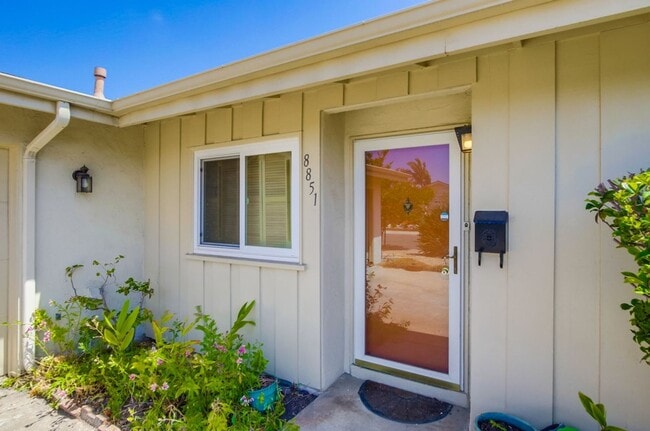 Building Photo - Charming 3 Bedroom Home in Serra Mesa