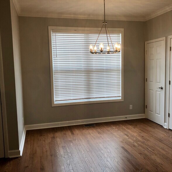 dining nook - 230 Heritage Ln