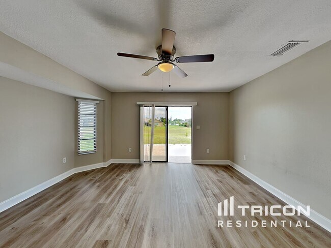 Building Photo - 26352 Barbinos Dr