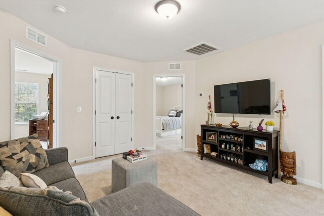 Building Photo - 4 Bedroom, 2.5 Bathroom Home in The Refuge at Ravenel - Ravenel