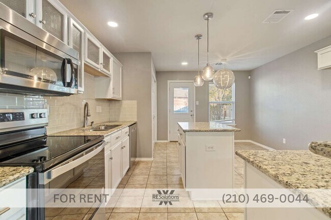 Building Photo - 9131 Hilltop Crossing Dr