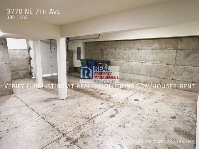 Building Photo - 3770 NE 7th Ave