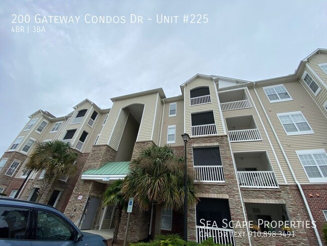 Primary Photo - 4bed/2.5 Bath Apartment in Surf City