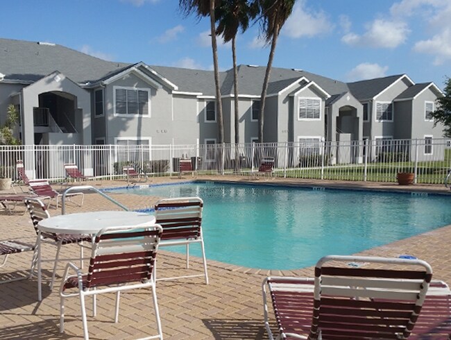 Primary Photo - Canal Place