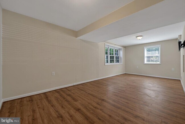 Building Photo - 6508 Berkshire Dr